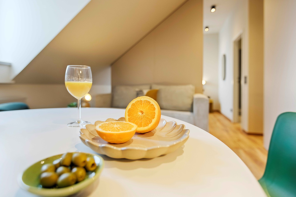 Ferienwohnung Würzburg Ausstattung Küche Detail Detail der Küchenausstattung in einer Ferienwohnung in Würzburg mit Obst
