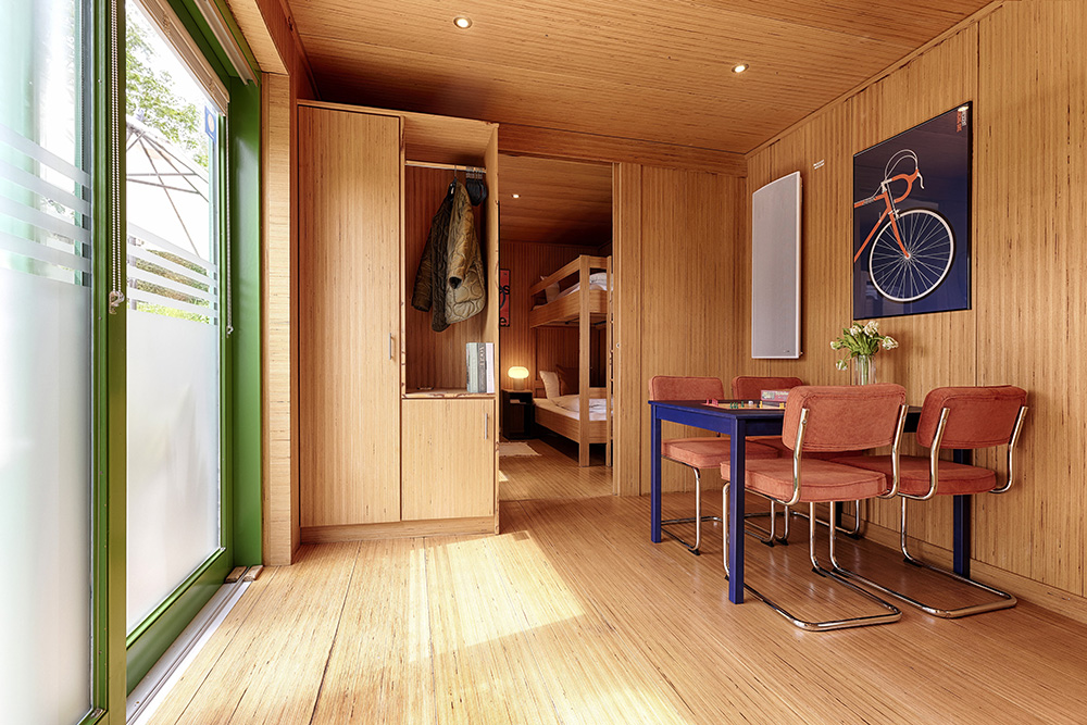 Ferienhaus Würzburg Innenraum Holz Innenraum eines Holzhauses als Ferienunterkunft in Würzburg